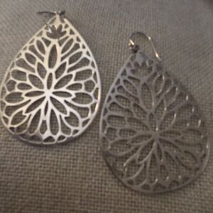 Elegant Silver Teardrop Earrings